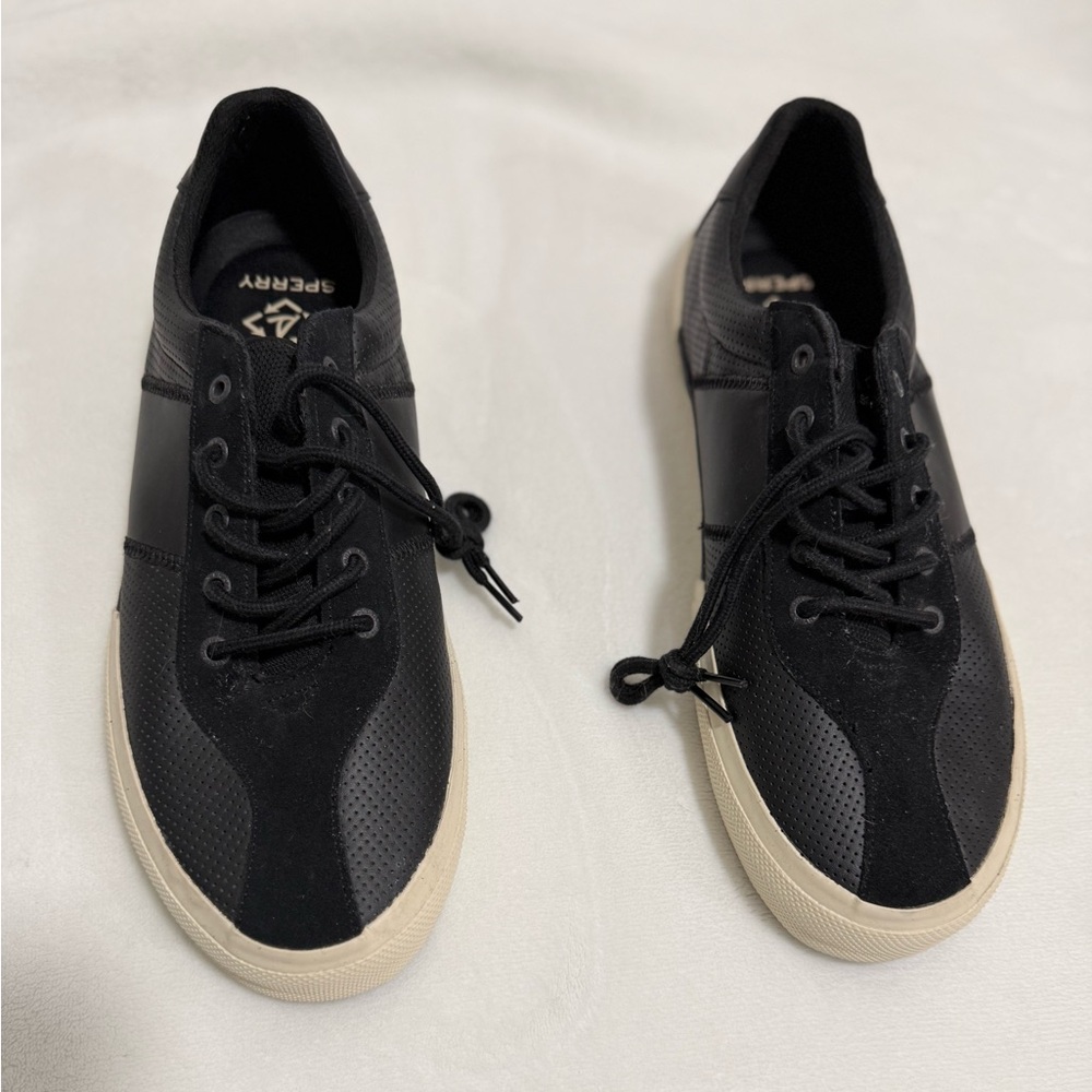 Sperry Men's Black and Cream Sneakers